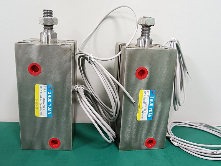 不锈钢带磁油缸